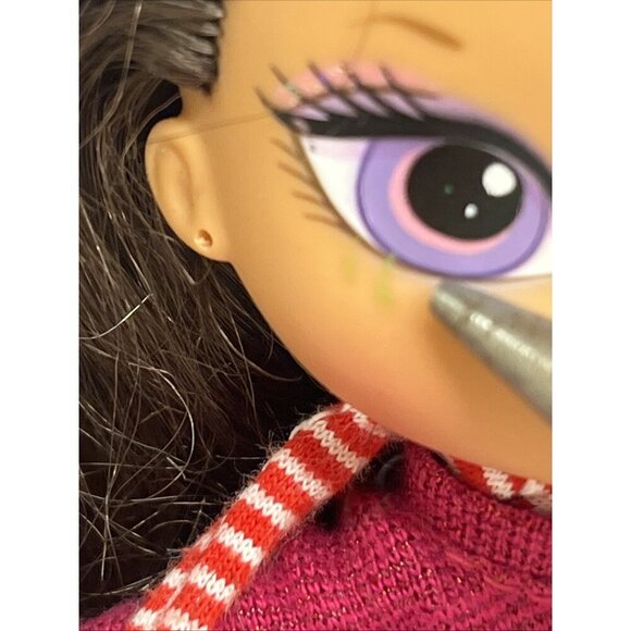 Bratz Kidz YASMIN Doll with outfit Winter Vacation w/ snowtube MGA 2004 - Picture 4 of 14